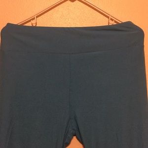 Lightly worn Lularoe leggings